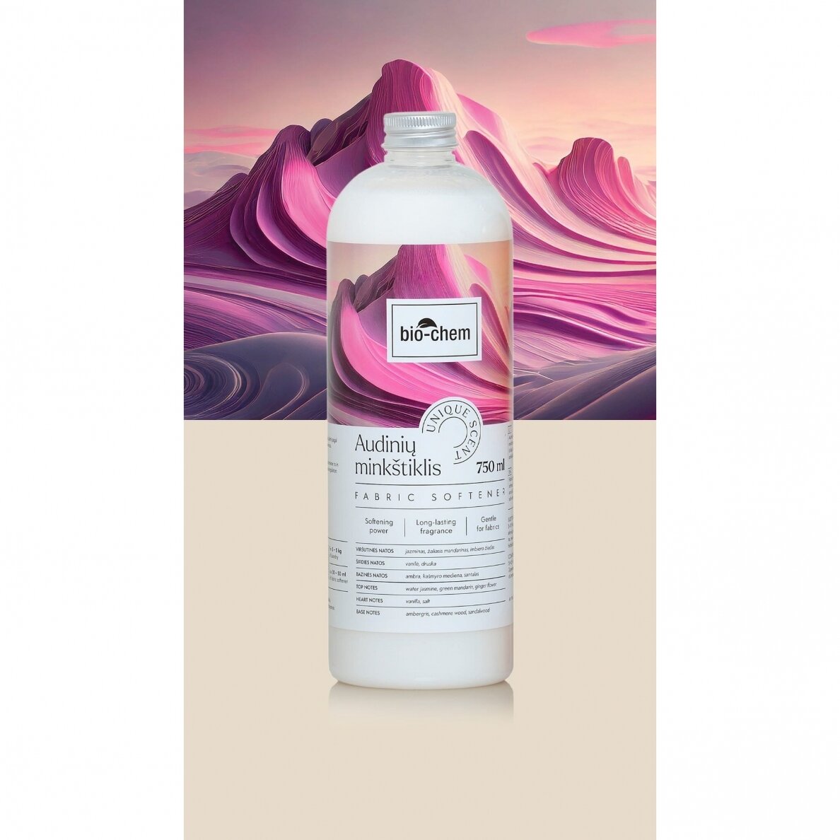 Audinių minkštiklis UNIQUE SCENT 750 ml.