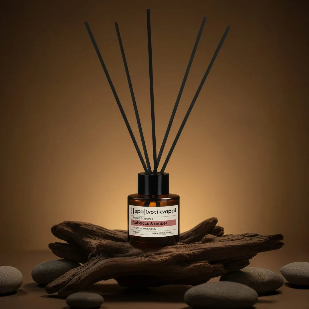 Namų kvapas su lazdelėmis Tobacco & Amber 50 ml.