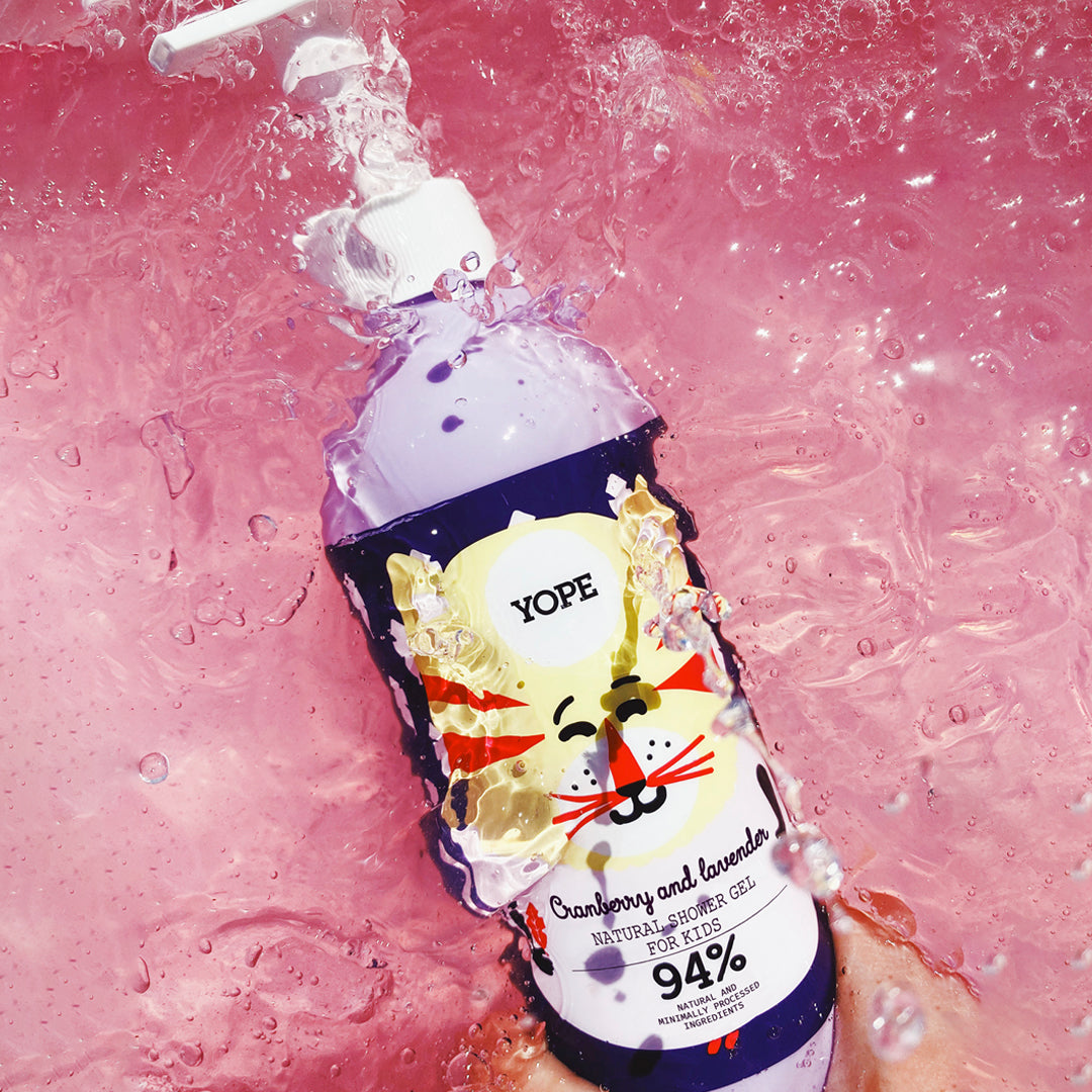 YOPE Natūralus dušo gelis vaikams Spanguolės ir Levanda 400 ml.