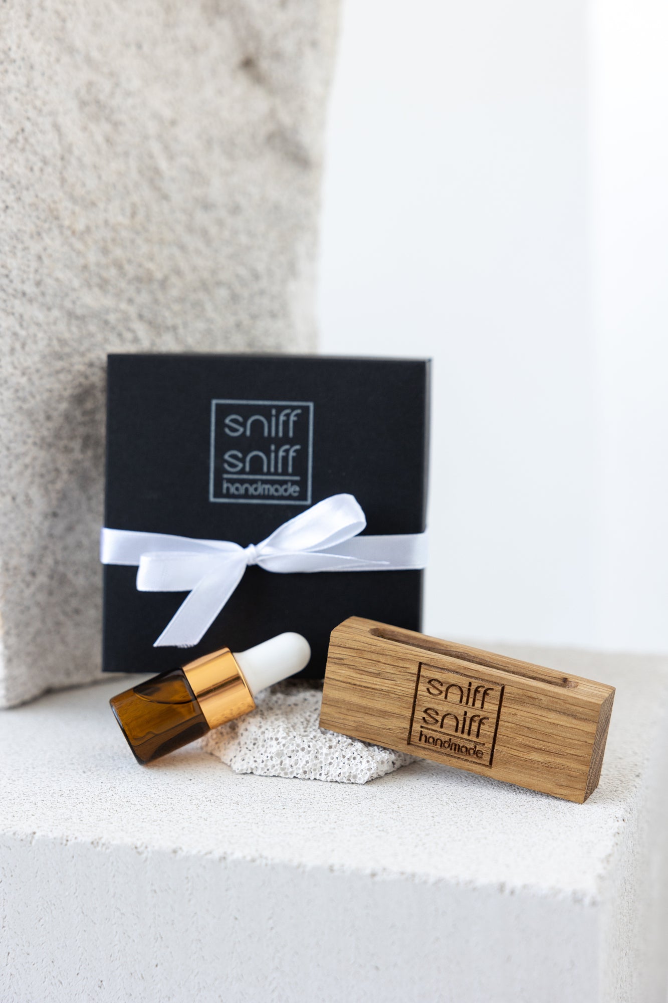 Ąžuolinis automobilio kvapas į groteles – Milijonas Melionų 5 ml.