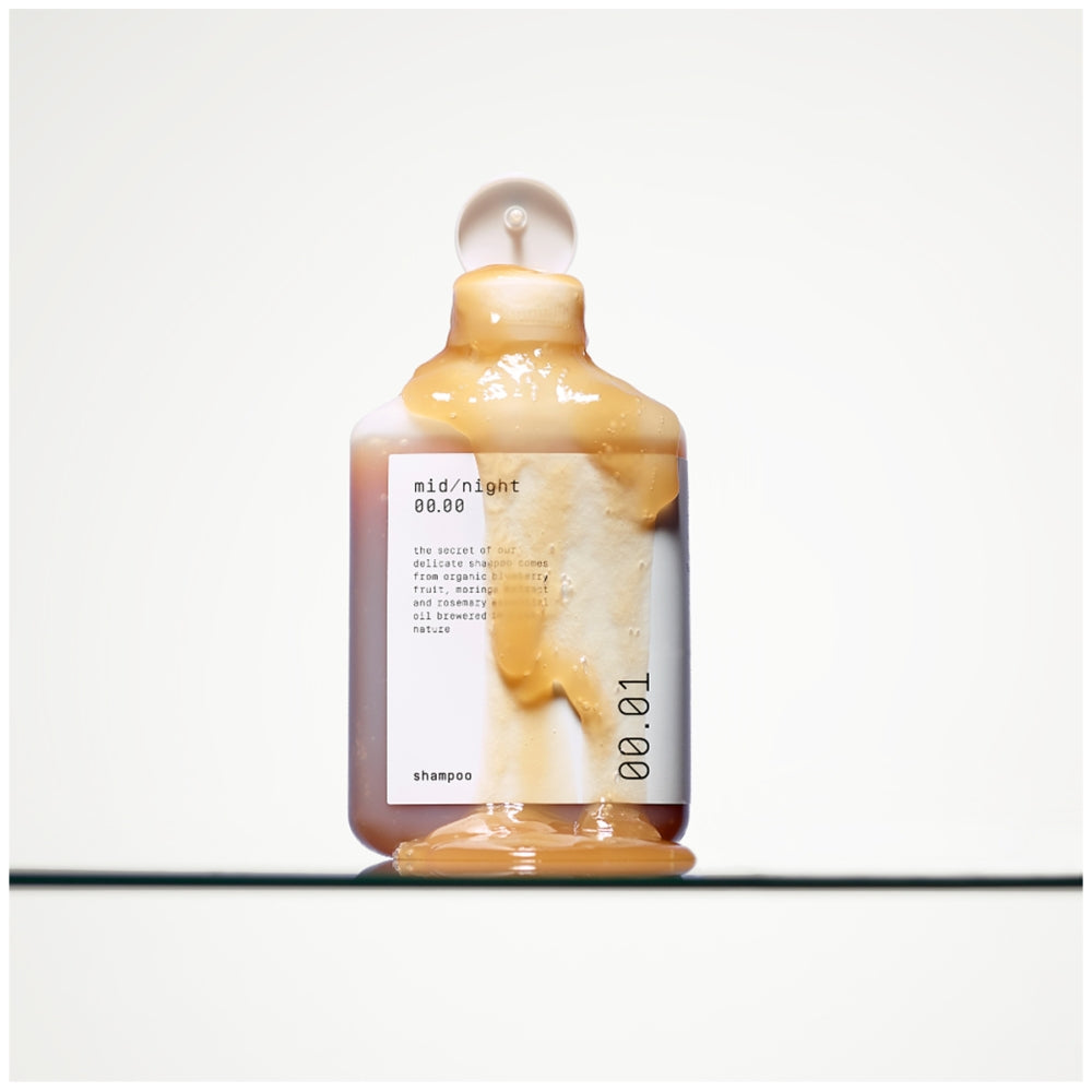 Mid/night 00.00 Shampoo 00.01 Stiprinantis ir apimties suteikiantis šampūnas 300 ml.